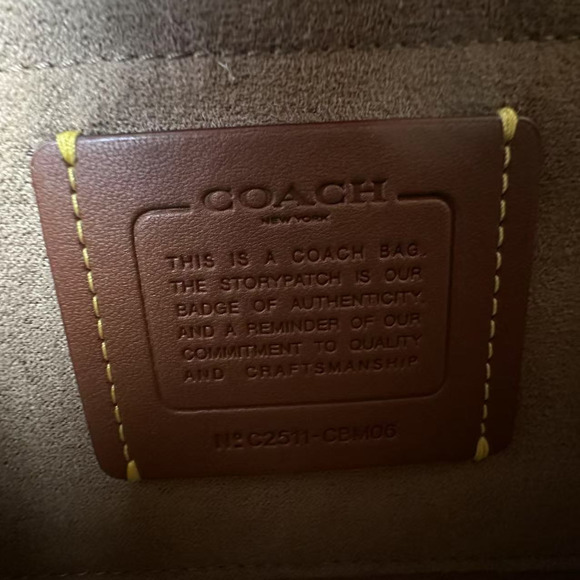 Coach Klare Crossbody Bag With Floral Print In Leather/Ivory Multi CBM06 NWT - Picture 9 of 9